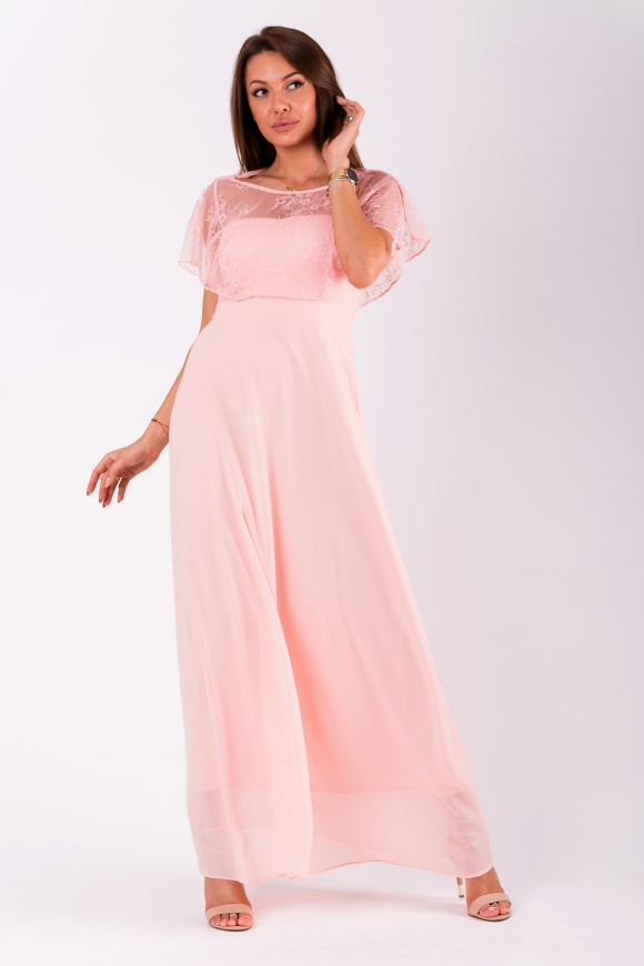 Różowa sukienka z narzutką koronkową