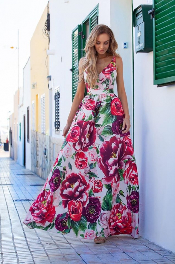 Kwiatowa długa suknia z odkrytymi plecami, Megi