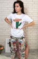 Biały t-shirt damski z kaktusem zdobionym cekinami i kryształkami