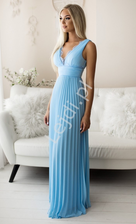 Szyfonowa sukienka plisowana z koronką, błękitna 2245