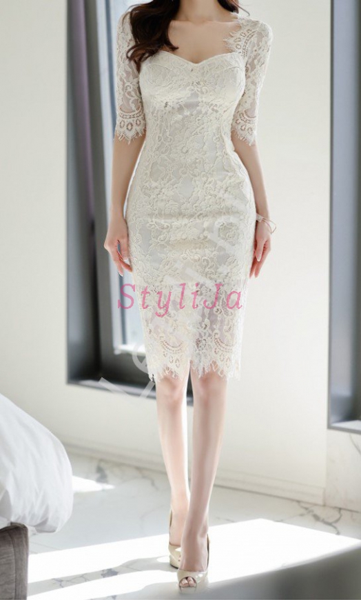 Elegancka sukienka koronkowa w kolorze kremowo białym 5142