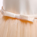 Biała sukienka dla dziewczynki. Elegancka sukienka wieczorowa.